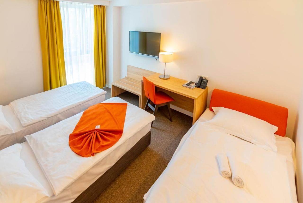 Hotel Park Superior 3* Čakovec Esterno foto