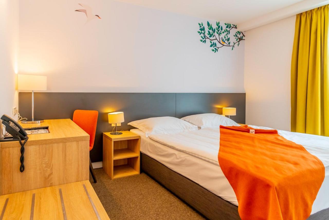 Hotel Park Superior 3* Čakovec Esterno foto