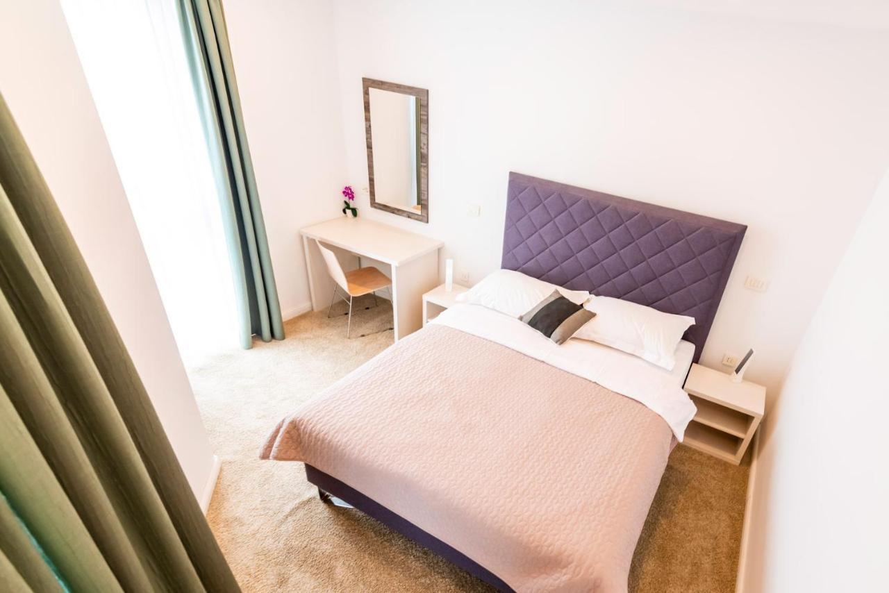 Hotel Park Superior 3* Čakovec Esterno foto
